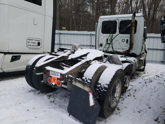 2021 Freightliner Cascadia 1