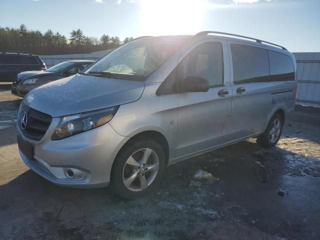 2016 Mercedes-Benz Metris