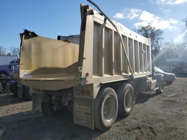 2016 Peterbilt 365