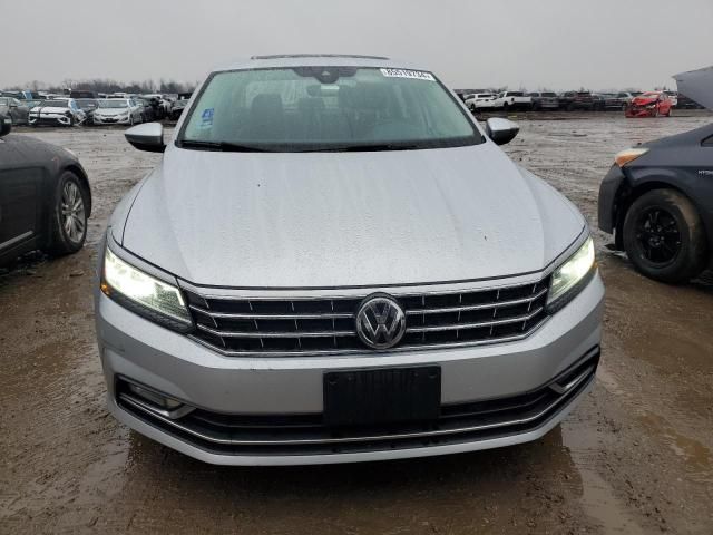 2017 Volkswagen Passat SEL Premium