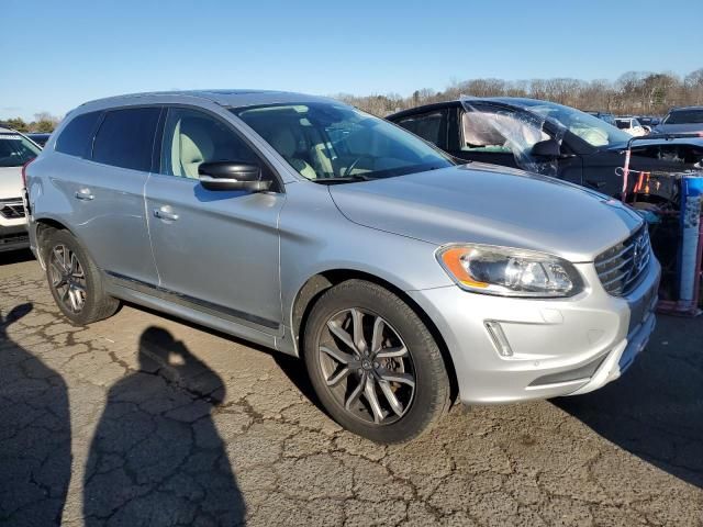 2017 Volvo XC60 T6 Dynamic