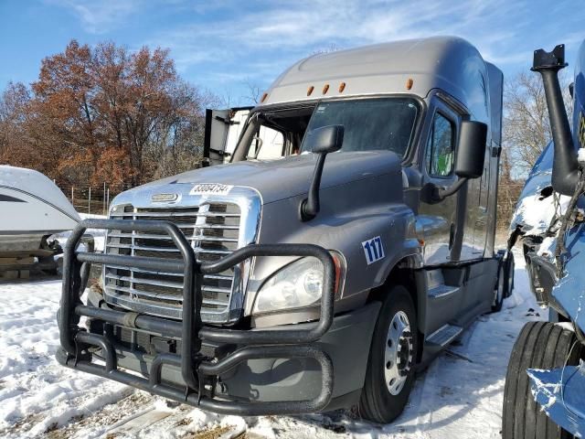 2016 Freightliner Cascadia 125