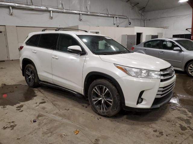 2018 Toyota Highlander LE