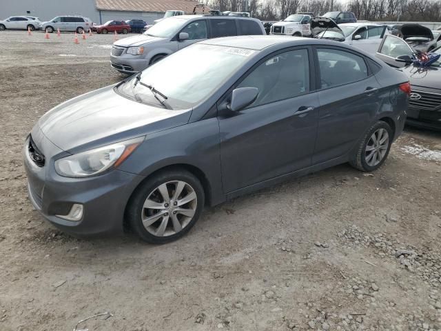 2012 Hyundai Accent GLS