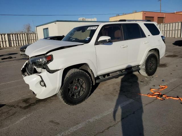 2020 Toyota 4runner SR5