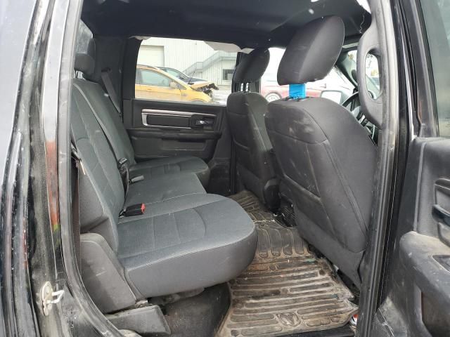 2022 Dodge Ram 1500 Classic slt