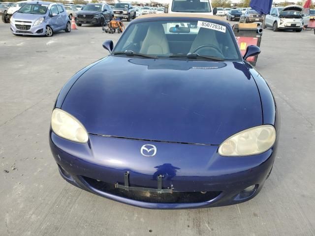 2003 Mazda MX-5 Miata Base