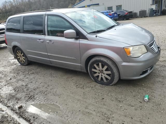 2013 Chrysler Town & Country Touring