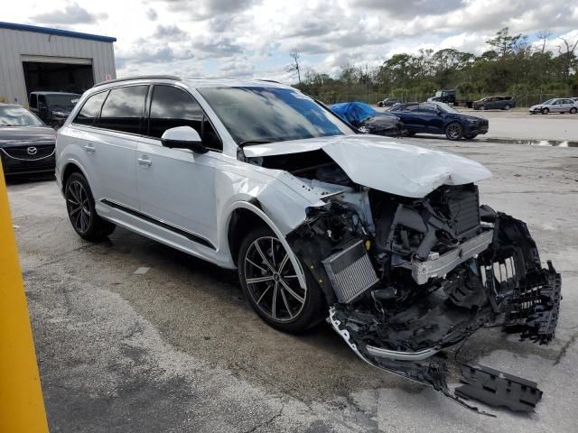 2021 Audi Q7 Premium Plus