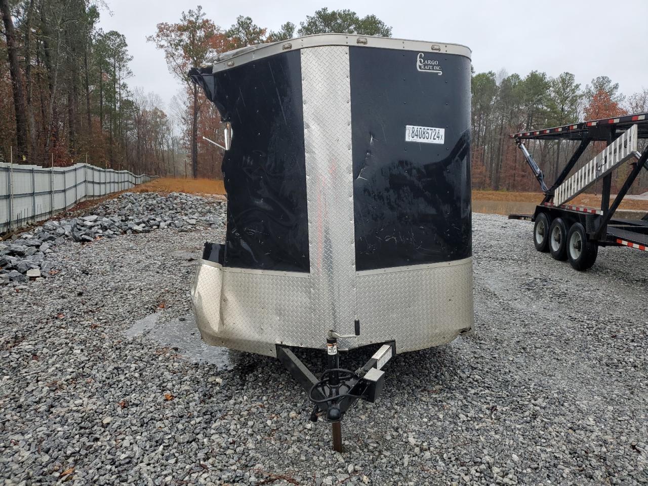 2021 Cargo EV7182