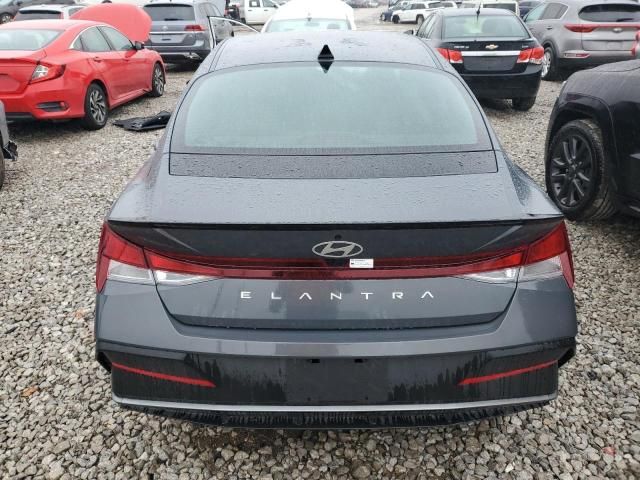 2025 Hyundai Elantra SEL Sport