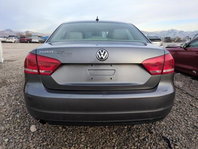 2014 Volkswagen Passat S