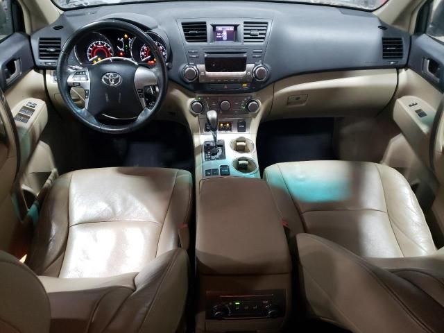 2011 Toyota Highlander Base