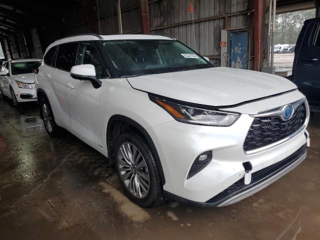 2024 Toyota Highlander Hybrid Limited