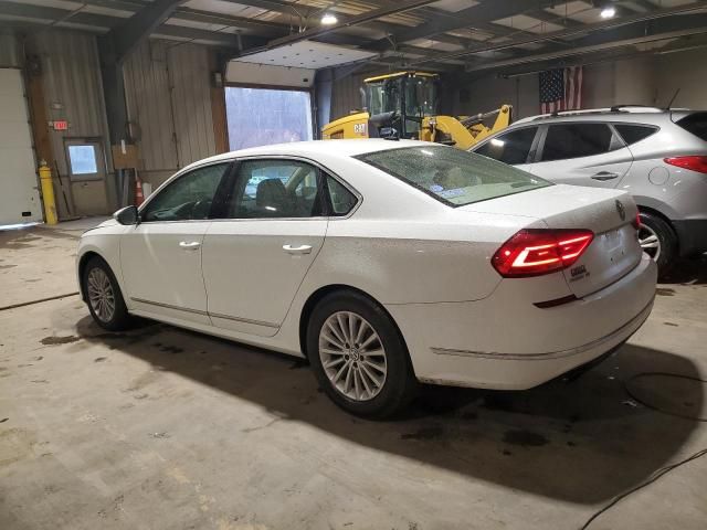 2016 Volkswagen Passat SE