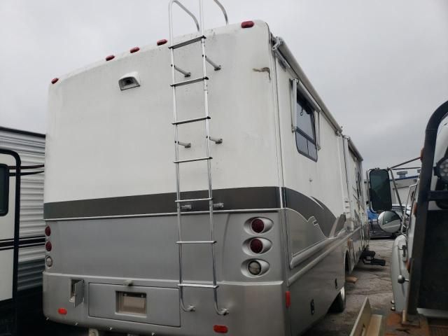 2003 Fleetwood 2003 Fleetwood Workhorse Custom Chassis Motorhome