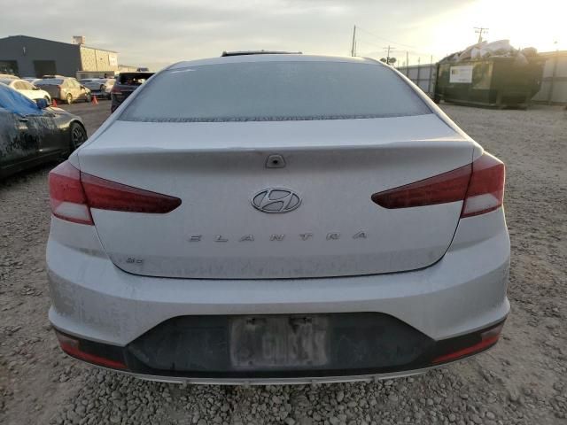 2019 Hyundai Elantra SE