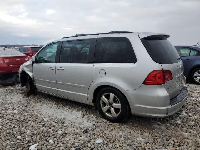 2009 Volkswagen Routan SE