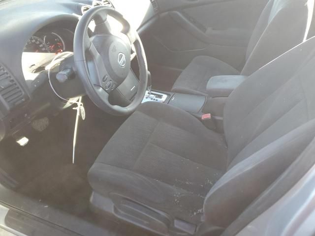 2010 Nissan Altima Base