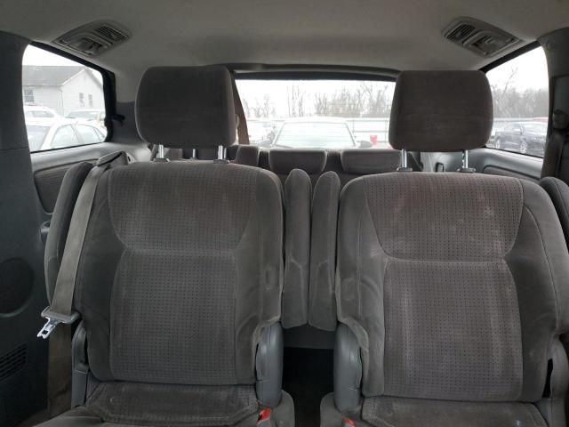 2006 Toyota Sienna LE