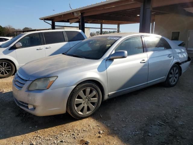 2005 Toyota Avalon XL