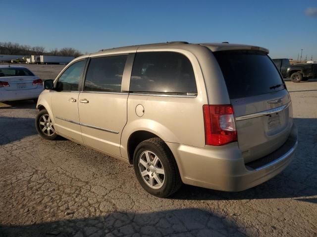 2013 Chrysler Town & Country Touring