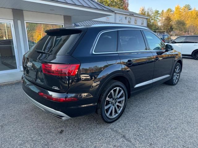 2017 Audi Q7 Premium Plus