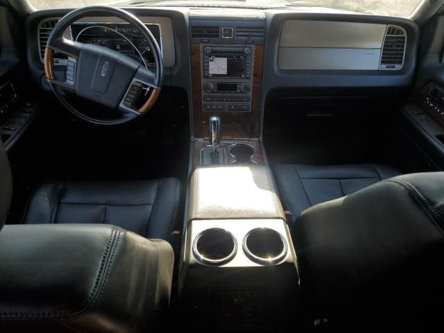 2011 Lincoln Navigator