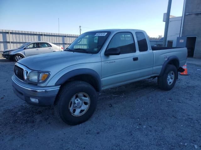 2004 Toyota Tacoma Xtracab