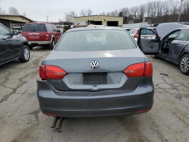 2013 Volkswagen Jetta Base