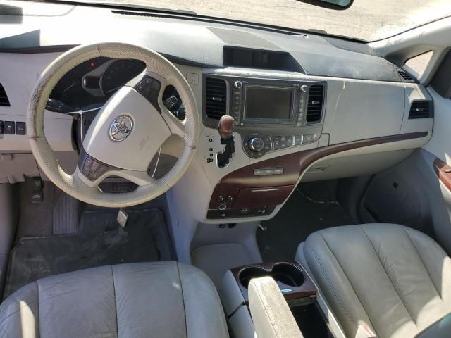 2011 Toyota Sienna XLE