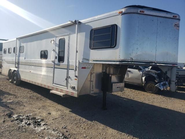 2000 Sundowner Horse Trailer