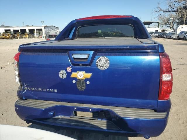 2013 Chevrolet Avalanche LS