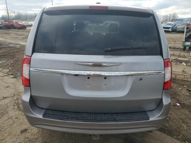 2014 Chrysler Town & Country S