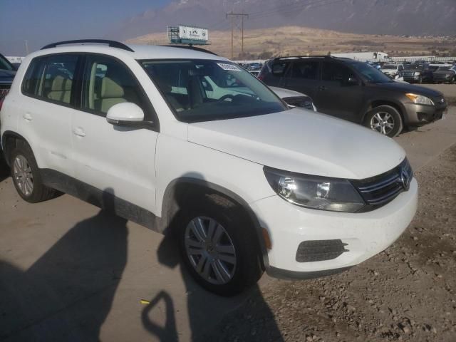 2016 Volkswagen Tiguan S