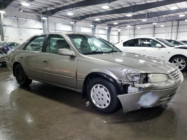 1999 Toyota Camry LE