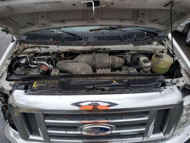 2014 Ford Econoline E250 Van
