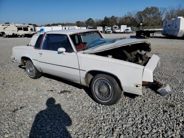 1984 Oldsmobile Cutlass Supreme