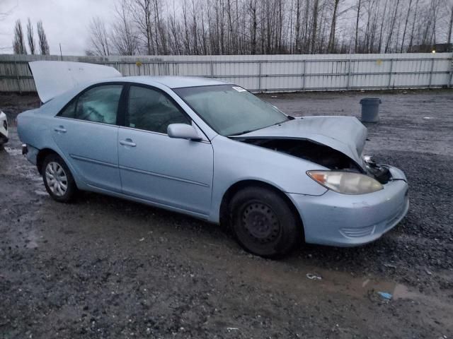 2005 Toyota Camry LE