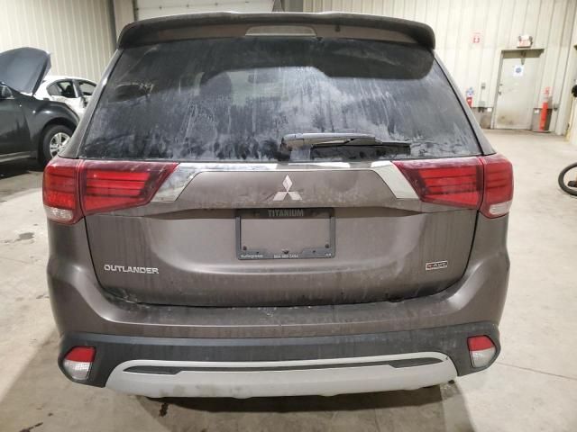 2020 Mitsubishi Outlander SE