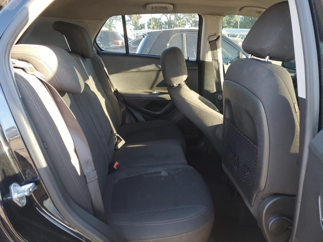 2021 Chevrolet Trax ls