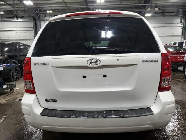 2008 Hyundai Entourage GLS