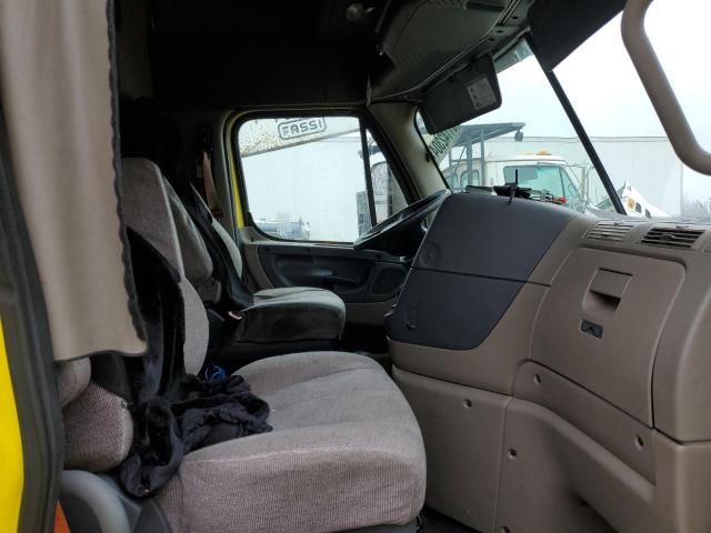 2016 Freightliner Cascadia 125