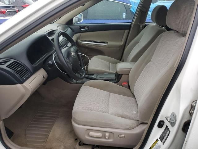 2005 Toyota Camry LE