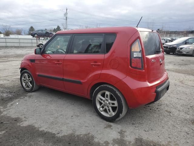 2011 KIA Soul +