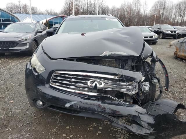 2011 Infiniti FX35