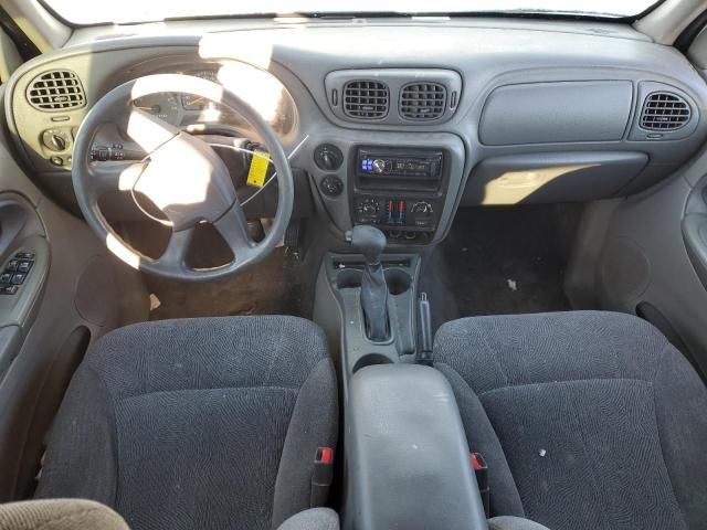 2004 Chevrolet Trailblazer LS