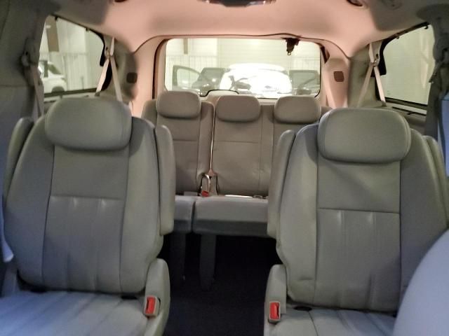 2009 Chrysler Town & Country Touring