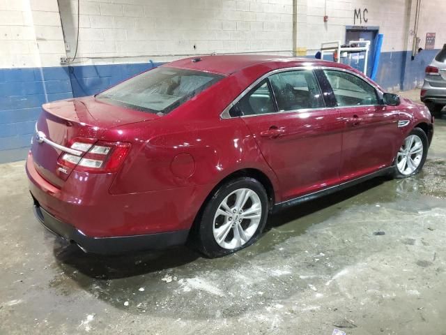 2016 Ford Taurus SEL