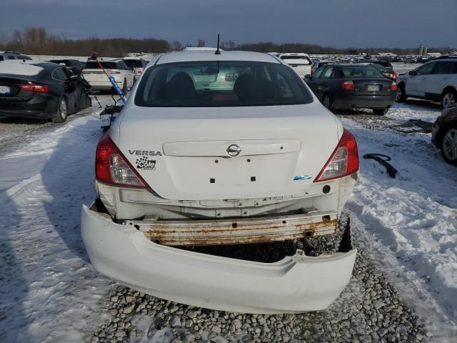 2013 Nissan Versa S